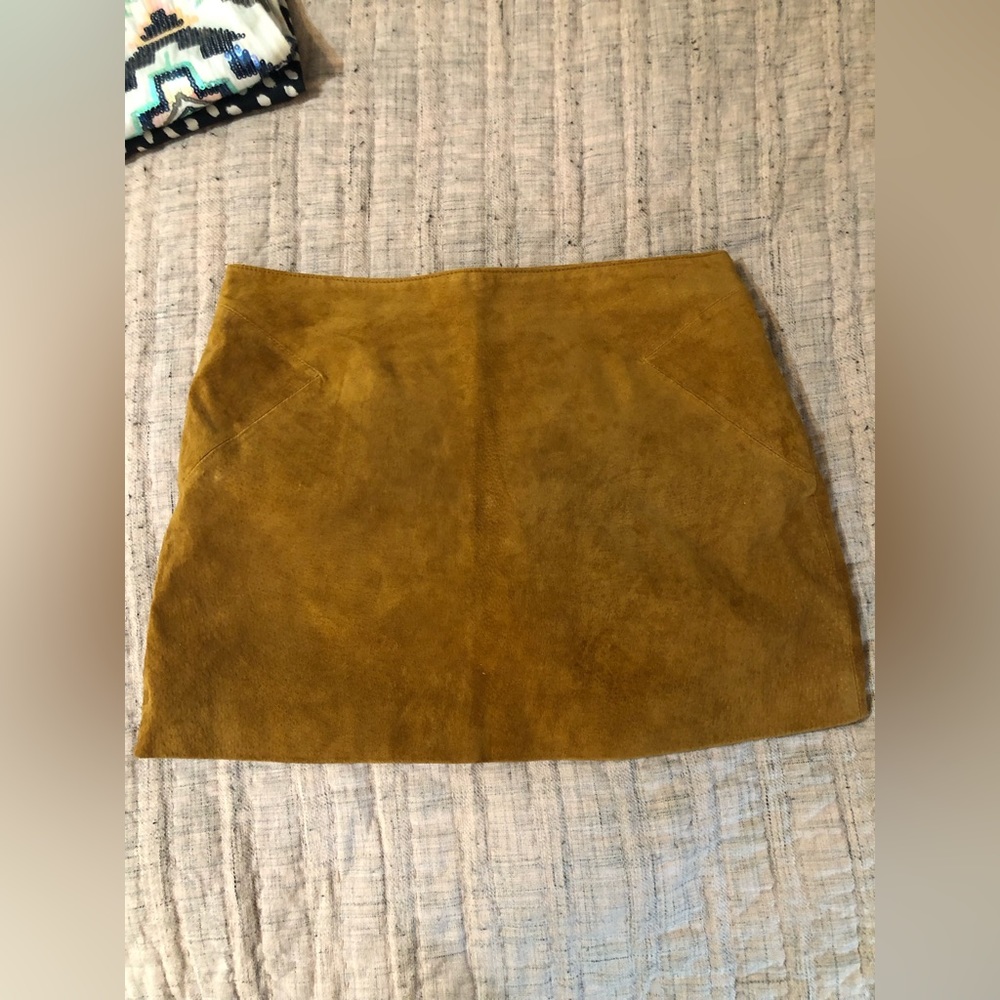 Brown suede skirt